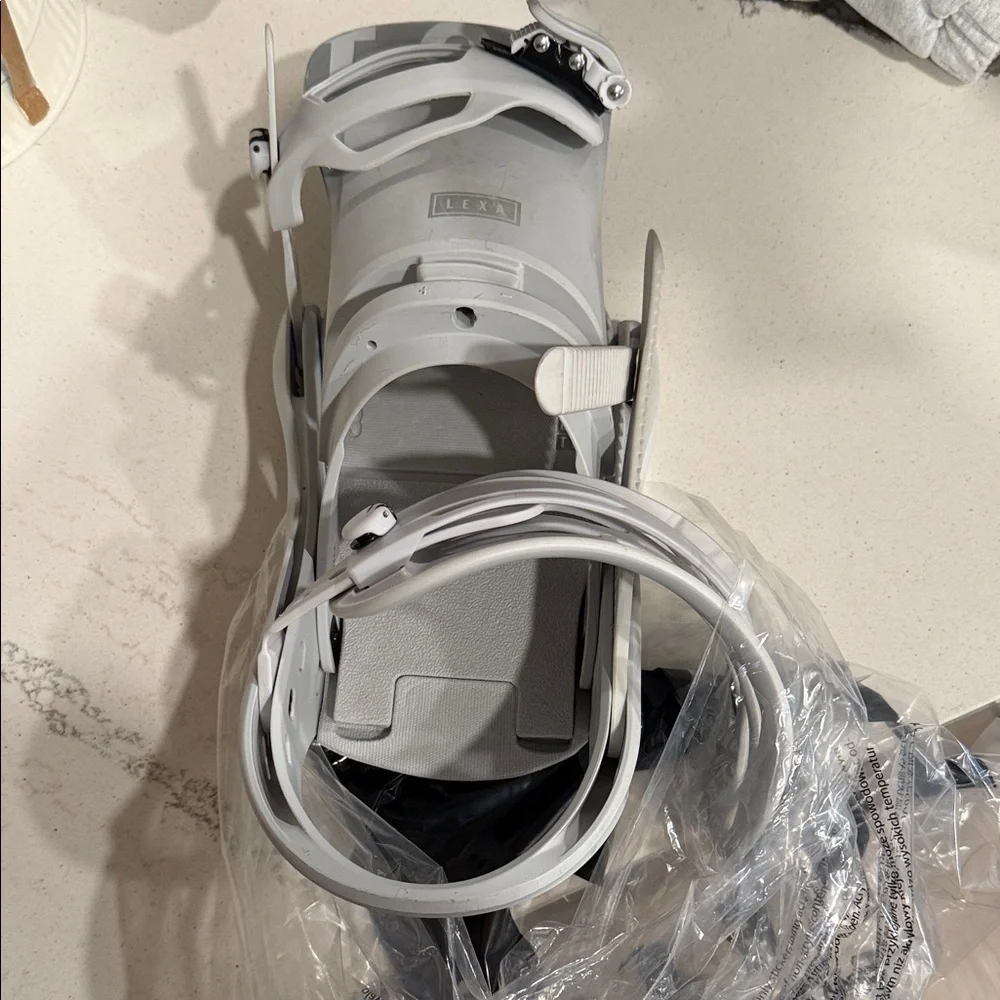 Burton Lexa snowboard bindings - Picture 2 of 6